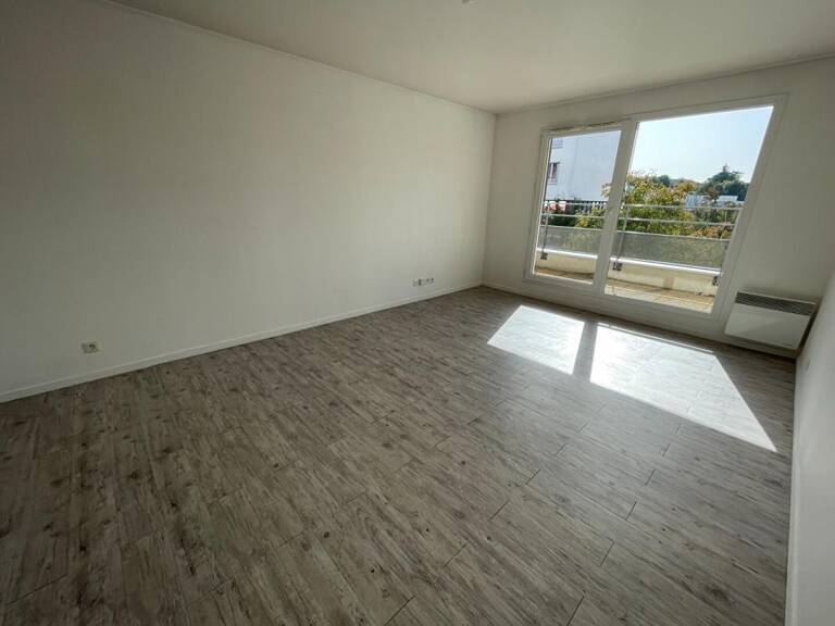 28230 Appartement Epernon 61 m2 parking balcon — photo 1