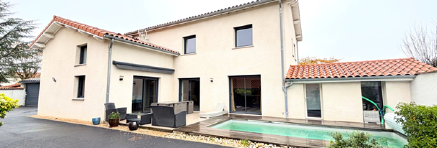 Maison 7 Pièces 207 m² à vendre à Veauche (42340)