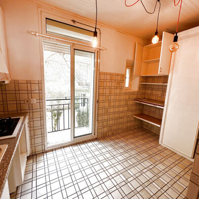 Appartement 3 pièces 650 €