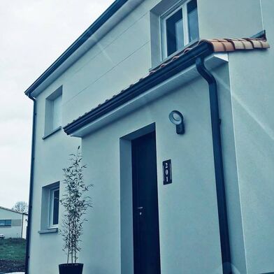 Maison 5 pièces 950 €