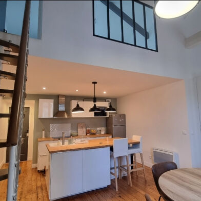 Appartement 3 pièces 1270 €