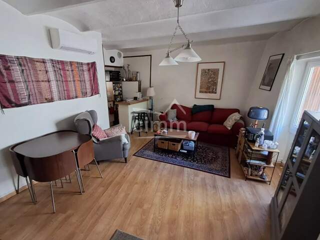 maison de village avec cour — photo du bien