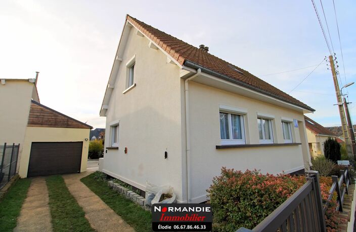 Jolie maison individuelle F5 avec jardin et garage PETIT COURONN — photo 2