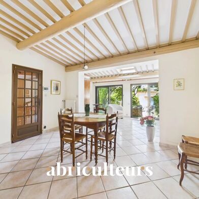 Maison 5 pièces 323000 €