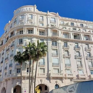 Appartement 1 pièces 240000 €