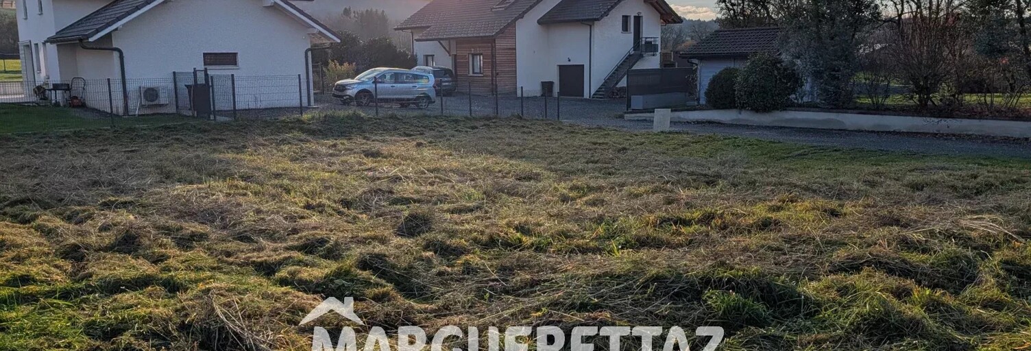 Terrain  500 m² à vendre à La Tour (74250)