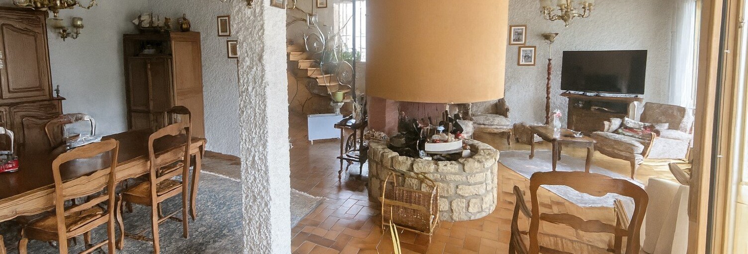 Maison 5 Pièces 200 m² à vendre à Mont-Saint-Martin (54350)