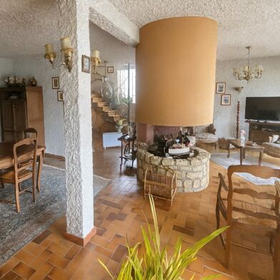 Maison 5 pièces 389000 €