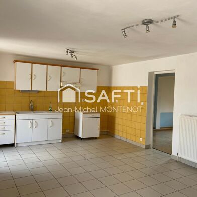 Appartement 3 pièces 160000 €