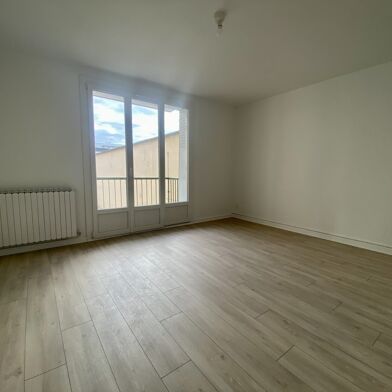 Appartement 4 pièces 109000 €