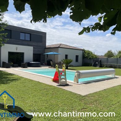 Maison 8 pièces 350000 €