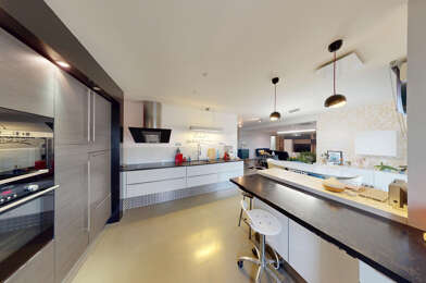 Appartement 4 pièces 235000 €
