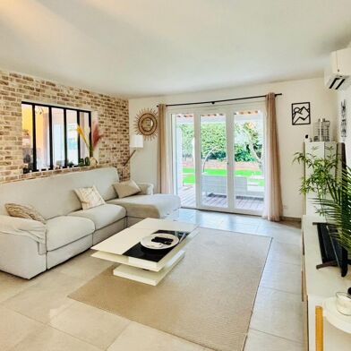 Maison 4 pièces 463000 €