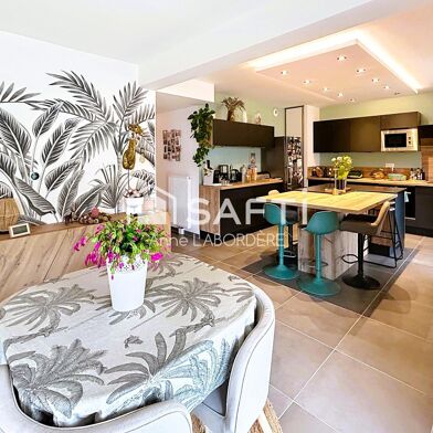 Appartement 4 pièces 499000 €