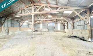 Local industriel  5449 m² à vendre à Juvigné (53380)