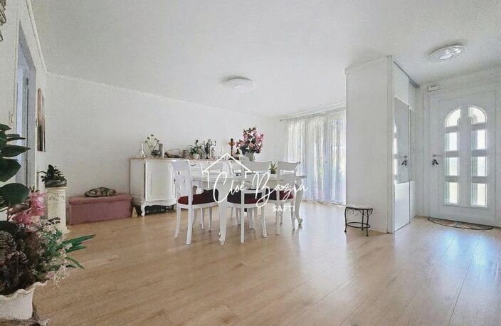 Maison 100 m² avec studio indépendant et terrain de 674 m² à Floirac — photo 4