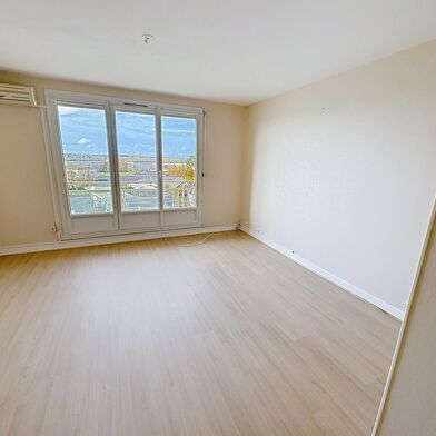 Appartement 3 pièces 77000 €