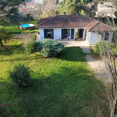 Maison 5 pièces 220500 €