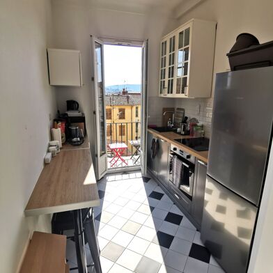 Appartement 2 pièces 1100 €