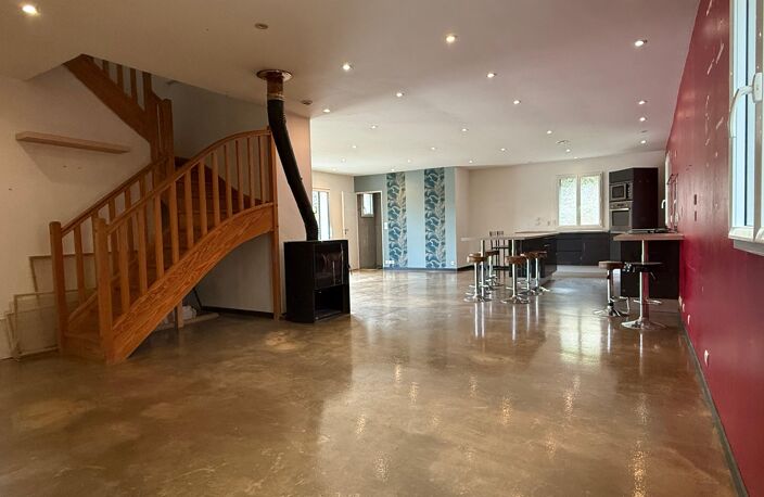 Vente maison 6 pièces 152 m² Marcilly-le-Châtel (42130) — photo 4
