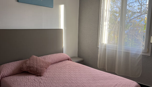 Villa / Maison 8 pièces  à vendre Perthus (Le) 66480