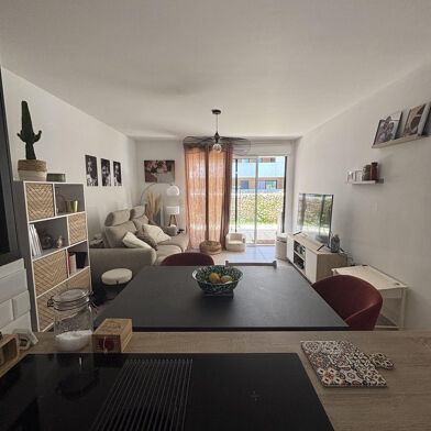 Appartement 3 pièces 299900 €