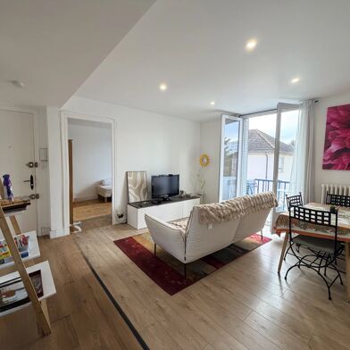 Appartement 4 pièces 134000 €