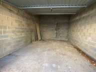 À louer LÉZIGNAN-CORBIÈRES Garage 25 m2 — photo 2