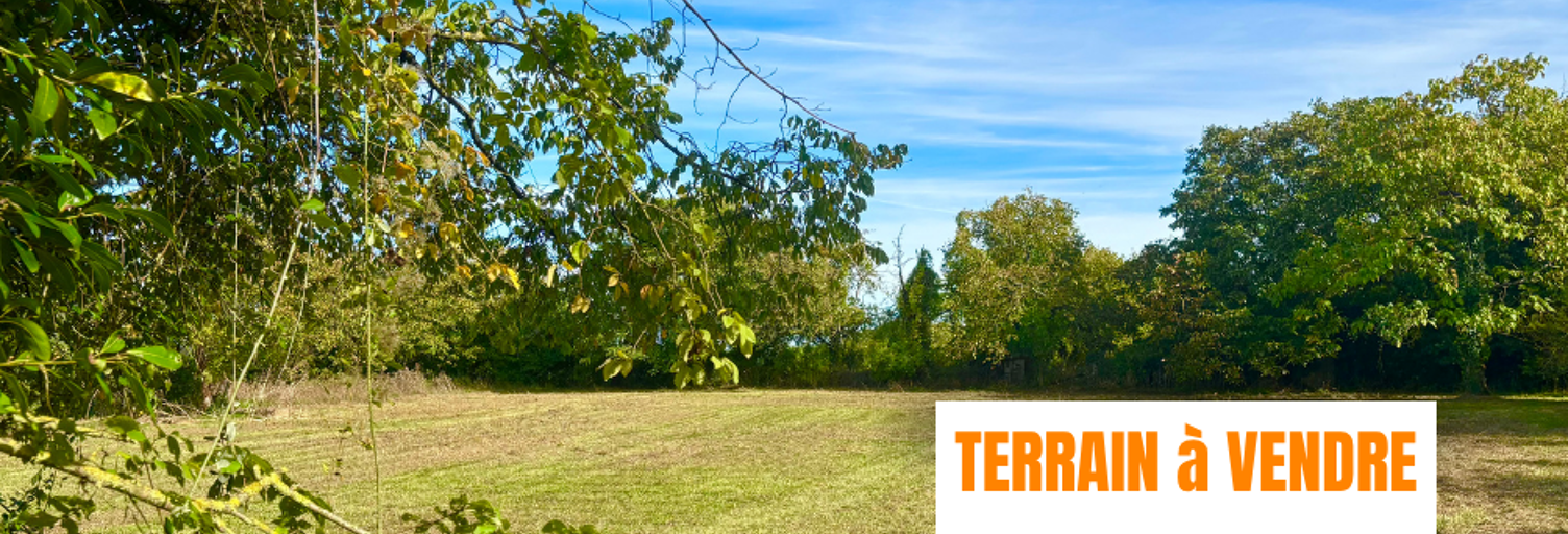 Terrain  607 m² à vendre à Croix-Chapeau (17220)