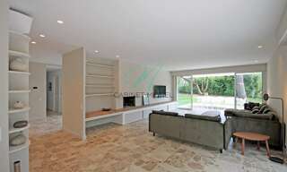 Maison 5 Pièces 149 m² à louer à Roquefort-les-Pins (06330)