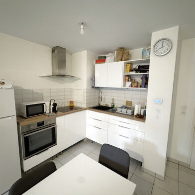 Appartement 2 pièces 870 €