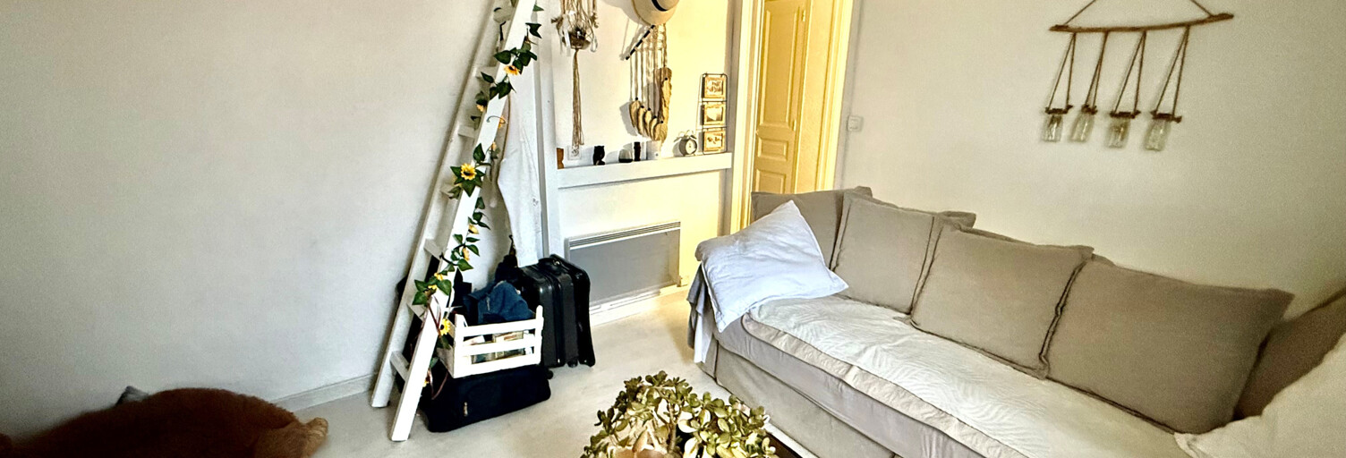 Appartement 1 Pièce 24 m² à louer à Hyères (83400)