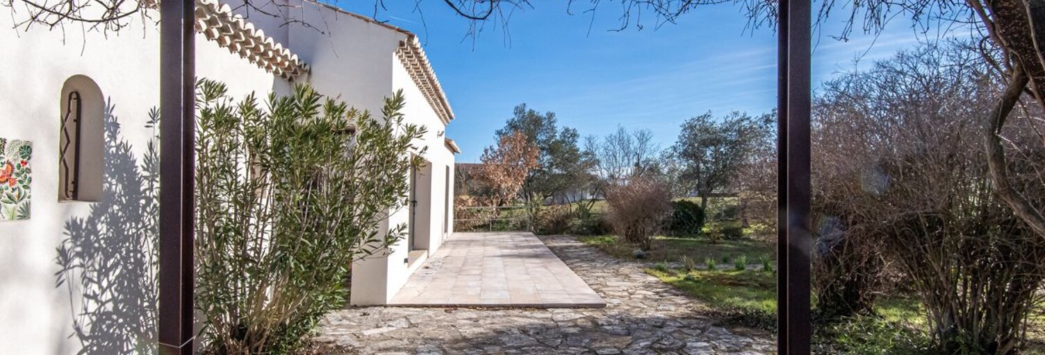 Maison 10 Pièces 294 m² à vendre à Baron (30700)