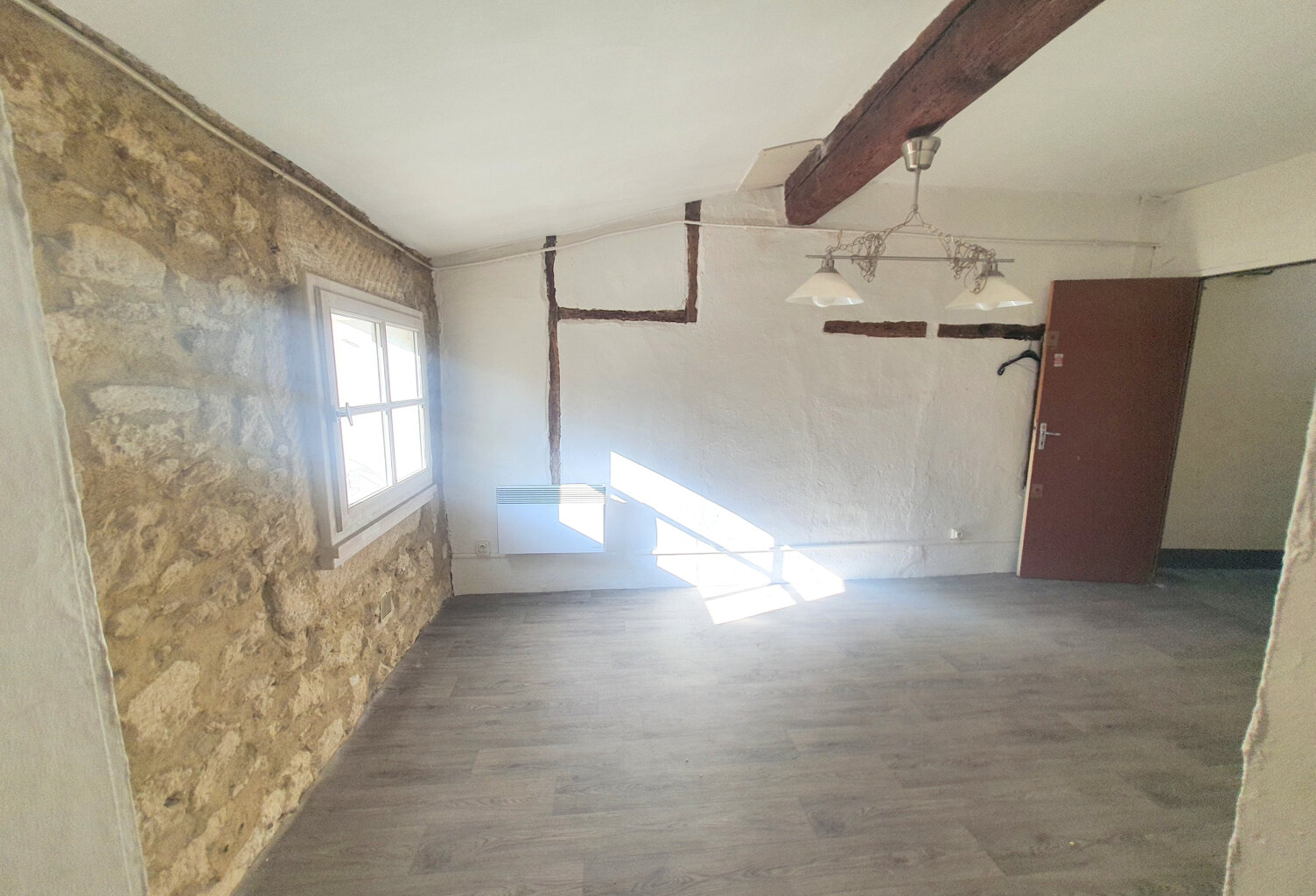 À VENDRE MONTPELLIER ECUSSON APPARTEMENT F2 DE 54M2 - — photo 1