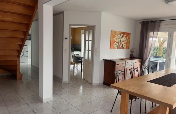 Vente maison 6 pièces 178 m² Pirey (25480) — photo 5