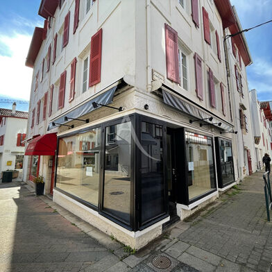 Commerce 1 pièces 2500 €