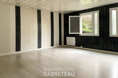 Commerce 8 pièces 1072 €