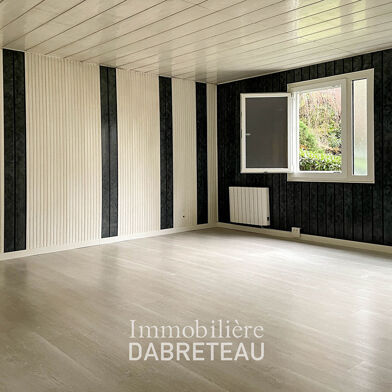 Commerce 8 pièces 1072 €