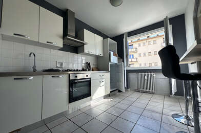 Appartement 3 pièces 900 €