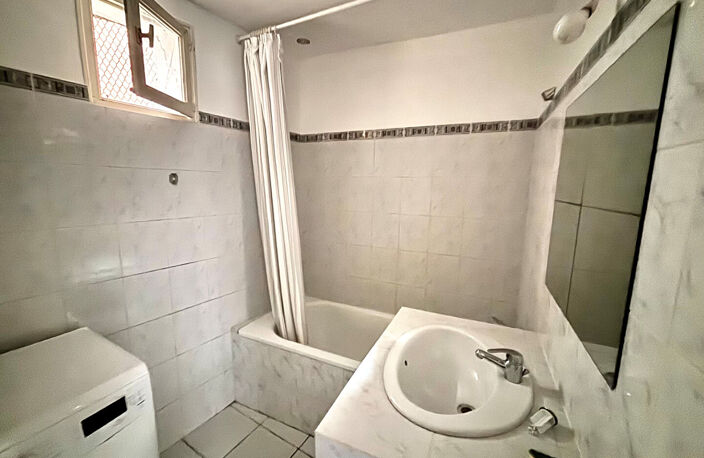 AIX EN PROVENCE - Appartement T2/3 Centre Ville avec Ascenseur — photo 3