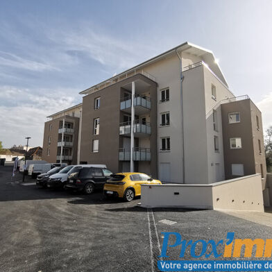 Appartement 4 pièces 1100 €