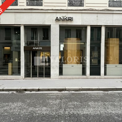 Commerce  290000 €