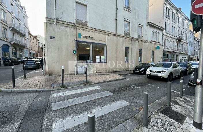 LOCAL COMMERCIAL à LOUER — photo 2