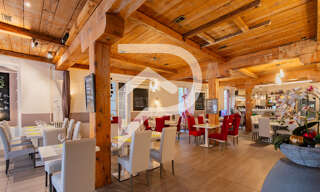 Commerce 6 Pièces 261 m² à vendre à Marseille 4 (13004)