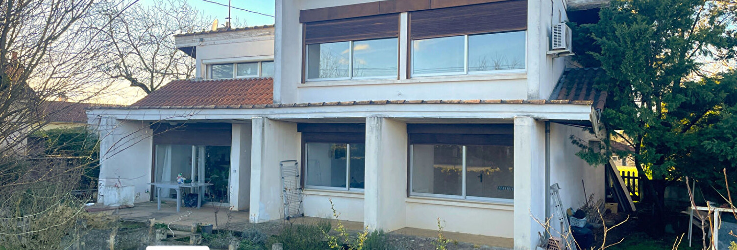 Maison 6 Pièces 119 m² à vendre à Villefranche-de-Rouergue (12200)