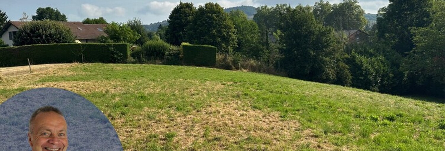 Terrain  769 m² à vendre à Saint-Geoire-en-Valdaine (38620)