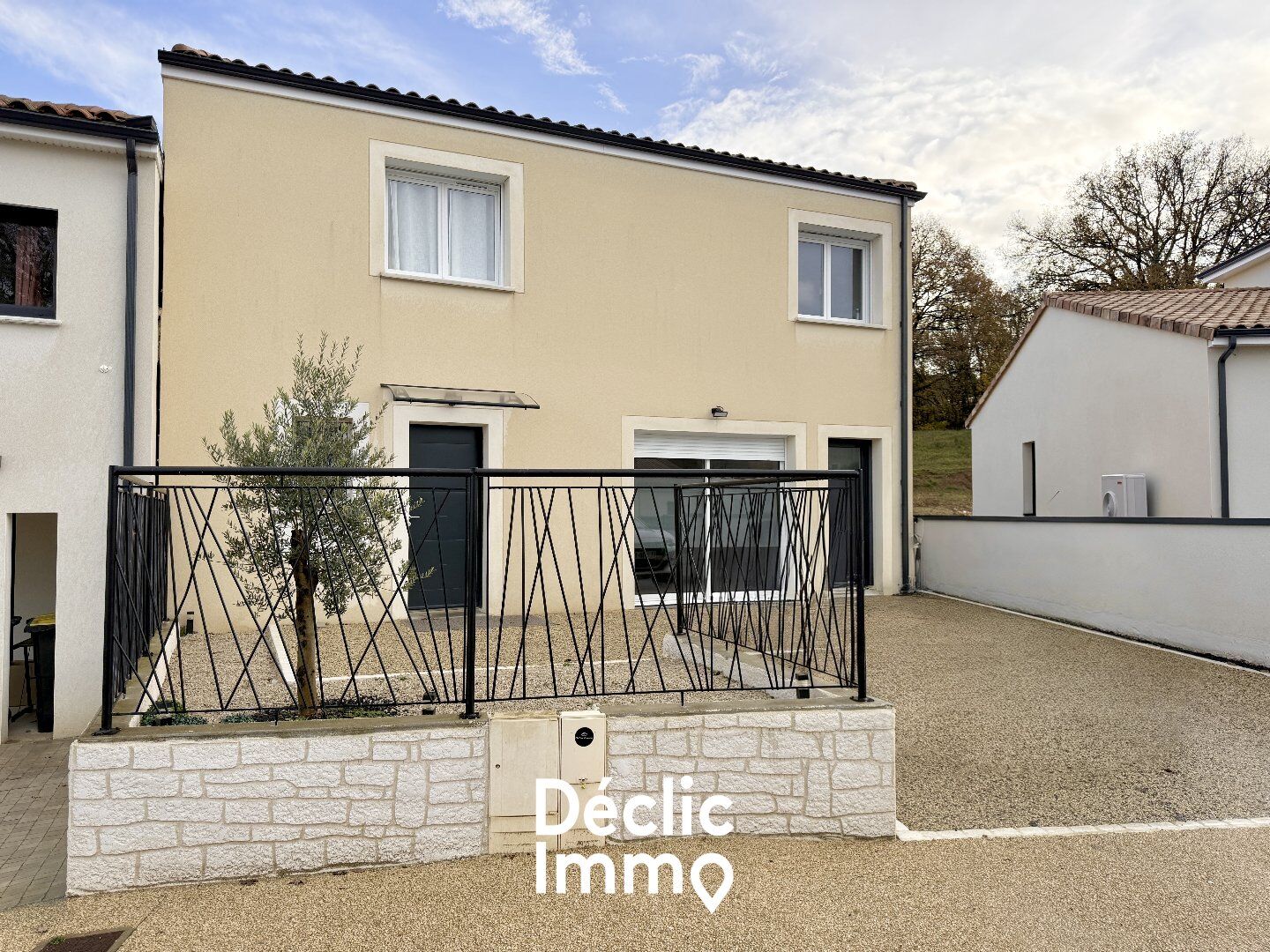 Villa / Maison  T8 à vendre Saint-Benoît 86280