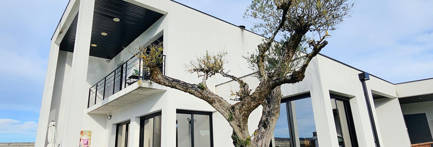 Maison 8 Pièces 165 m² à vendre à Bordes (64510)