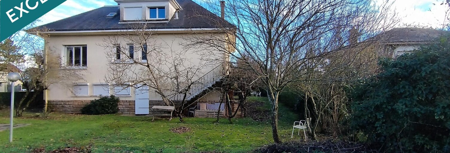 Maison 9 Pièces 200 m² à vendre à Montbazens (12220)