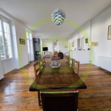 Maison 9 pièces 499000 €